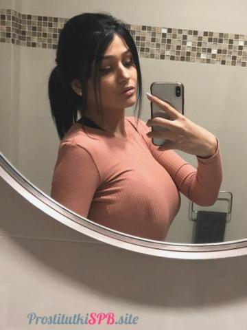 Нелли Сочная Брюнетка фото 5