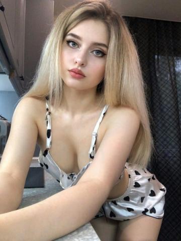 Дина Горячая Секретарша фото 2